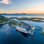 Angelas Fjord *